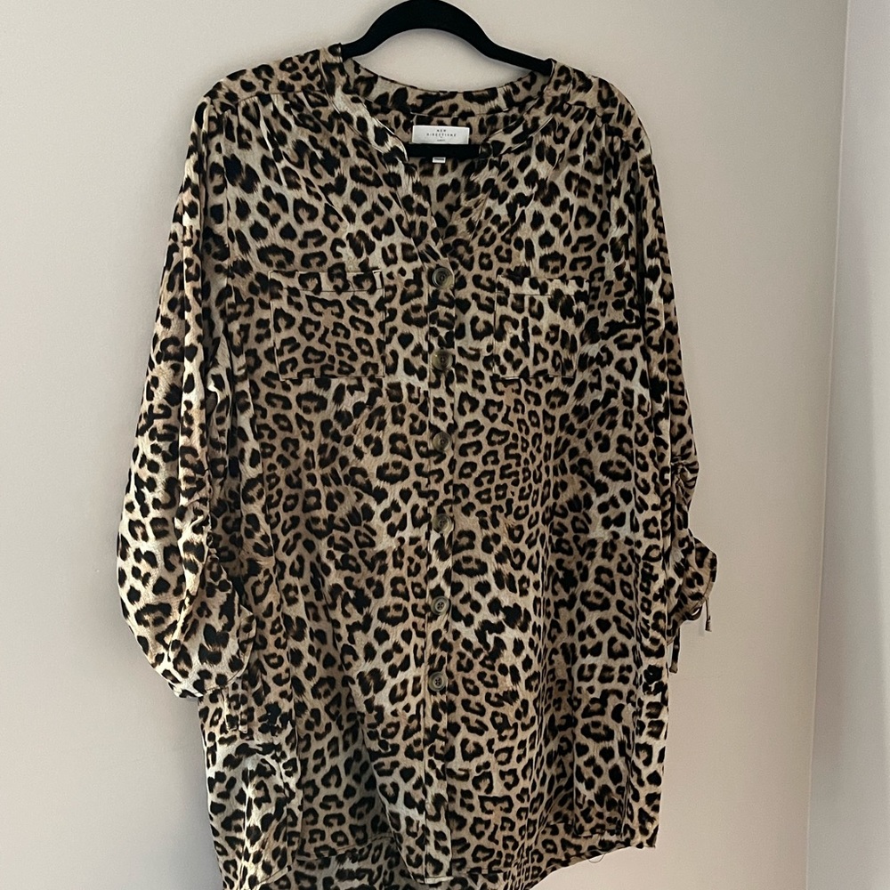 New Directions Animal Print Button Up Tunic